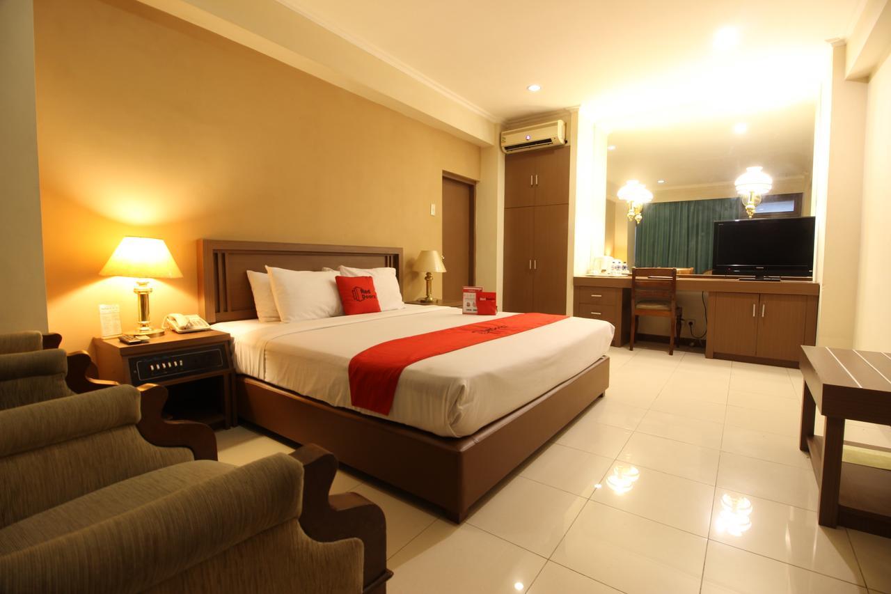 Reddoorz Premium @ Slamet Riyadi 2 Solo Eksteriør billede