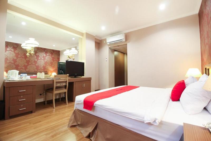 Reddoorz Premium @ Slamet Riyadi 2 Solo Eksteriør billede